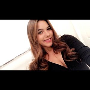 Meet your Posher, Reyna